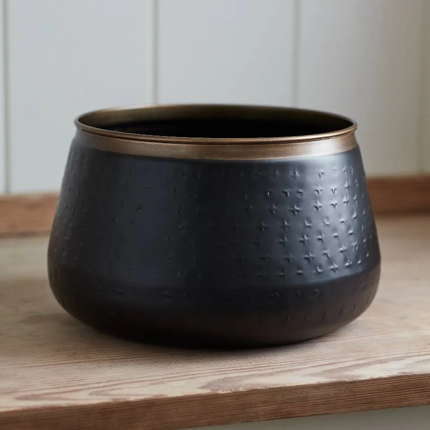 Sahara Sunset metal plant pot - Image 9